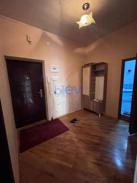 Aylıq Kirayə 3 otaqlı Yeni Tikili bina evi  87m², Bakı