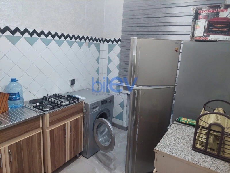 Aylıq Kirayə 2 otaqlı Köhnə Tikili bina evi  60m², Bakı