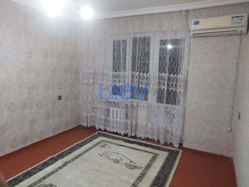 Aylıq Kirayə 2 otaqlı Köhnə Tikili bina evi  60m², Bakı