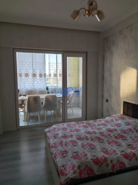 Aylıq Kirayə 2 otaqlı Yeni Tikili bina evi  69m², Bakı