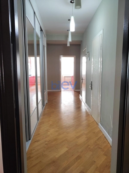 Aylıq Kirayə 2 otaqlı Yeni Tikili bina evi  92m², Bakı