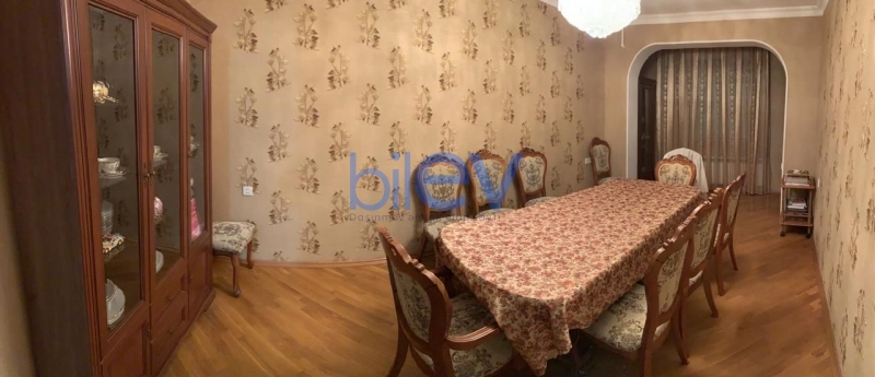 Satış 3 otaqlı Köhnə Tikili bina evi  75m², Bakı