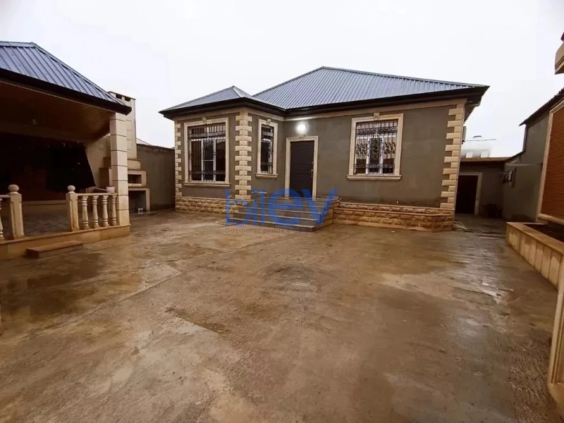 Aylıq Kirayə 3 otaqlı Həyət evi  110m², Bakı