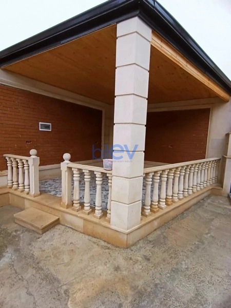 Aylıq Kirayə 3 otaqlı Həyət evi  110m², Bakı