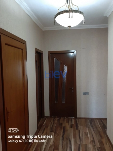 Aylıq Kirayə 3 otaqlı Həyət evi  90m², Bakı