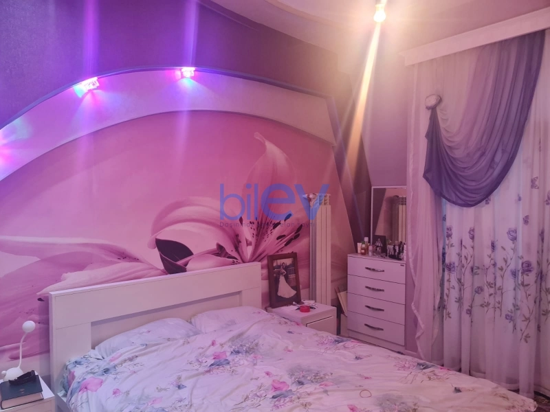 Aylıq Kirayə 3 otaqlı Yeni Tikili bina evi  110m², Bakı