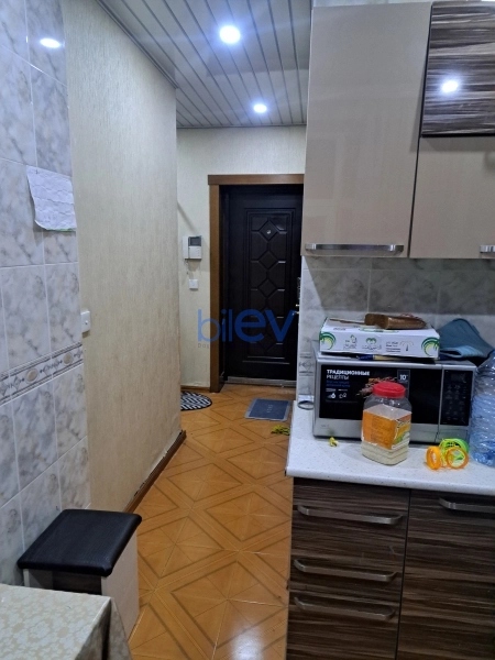 Aylıq Kirayə 2 otaqlı Köhnə Tikili bina evi  55m², Bakı