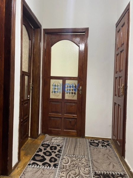 Satış 3 otaqlı Köhnə Tikili bina evi  72m², Bakı