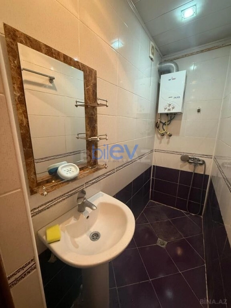 Aylıq Kirayə 2 otaqlı Köhnə Tikili bina evi  60m², Bakı