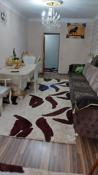 Satış 2 otaqlı Köhnə Tikili bina evi  50m², Bakı