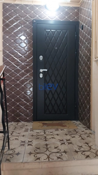 Satış 2 otaqlı Köhnə Tikili bina evi  50m², Bakı
