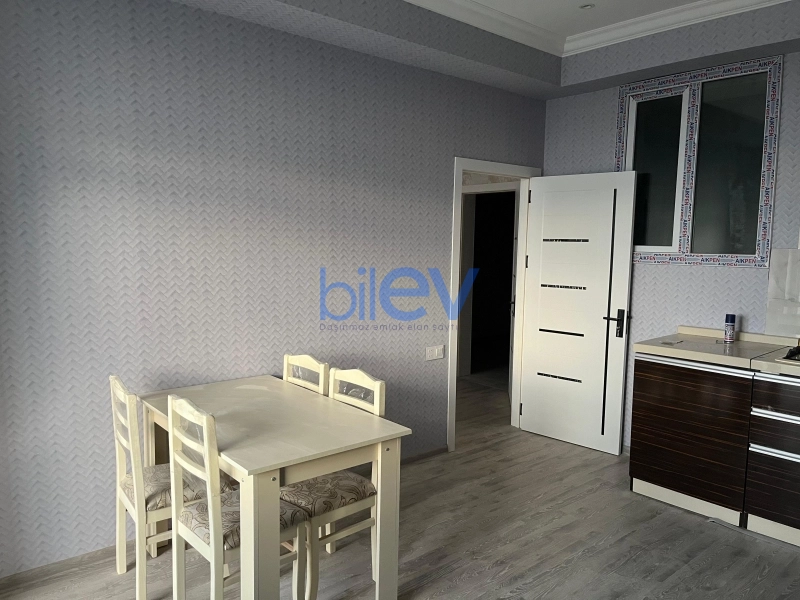 Aylıq Kirayə 3 otaqlı Yeni Tikili bina evi  90m², Bakı