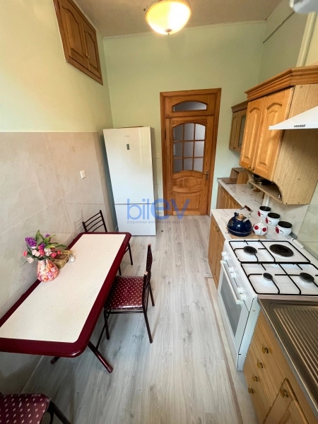 Aylıq Kirayə 3 otaqlı Köhnə Tikili bina evi  85m², Bakı