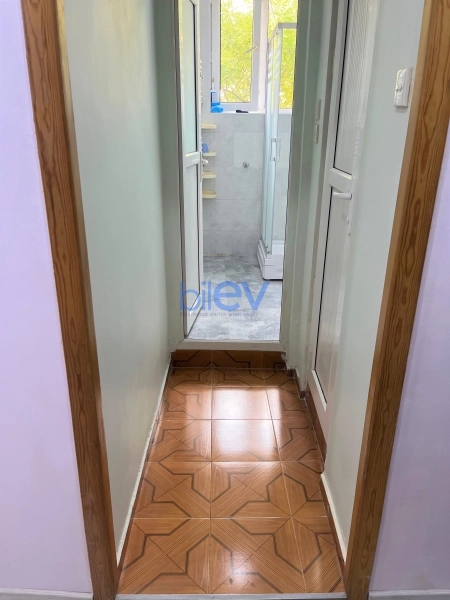 Aylıq Kirayə 3 otaqlı Köhnə Tikili bina evi  85m², Bakı