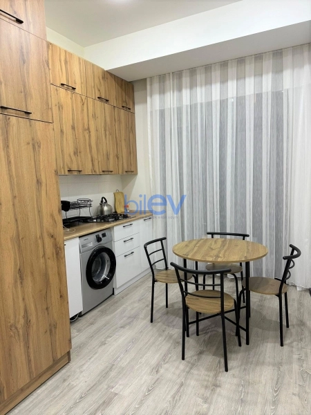 Aylıq Kirayə 2 otaqlı Yeni Tikili bina evi  80m², Bakı