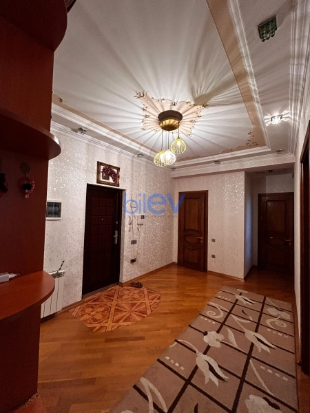Satış 2 otaqlı Yeni Tikili bina evi  90m², Bakı