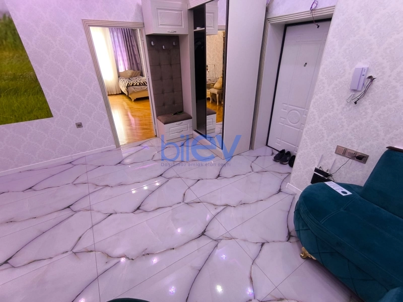 Aylıq Kirayə 3 otaqlı Yeni Tikili bina evi  111m², Bakı