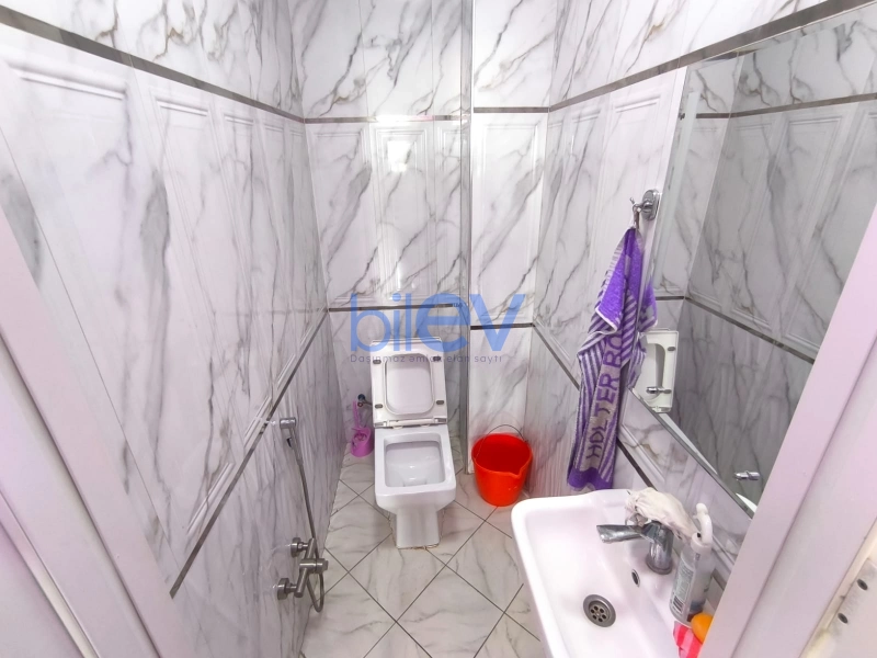 Aylıq Kirayə 3 otaqlı Yeni Tikili bina evi  111m², Bakı