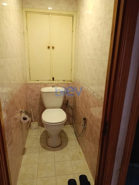 Satış 2 otaqlı Köhnə Tikili bina evi  60m², Bakı
