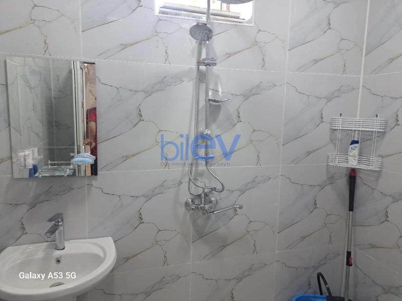Günlük Kirayə 4 otaqlı Həyət evi  2m², Qəbələ