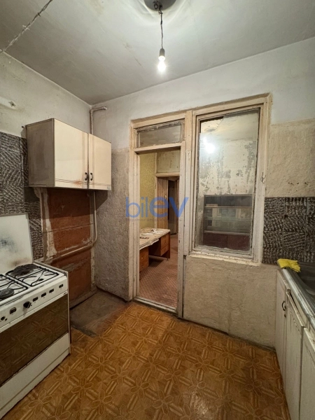 Satış 2 otaqlı Köhnə Tikili bina evi  62m², Bakı