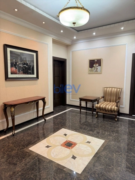 Aylıq Kirayə 3 otaqlı Yeni Tikili bina evi  172m², Bakı