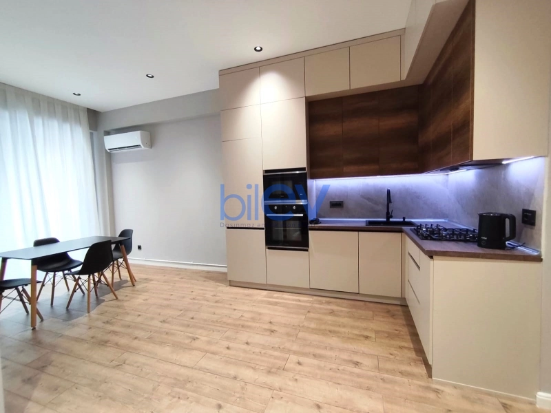 Aylıq Kirayə 2 otaqlı Yeni Tikili bina evi  80m², Bakı