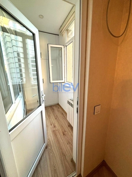 Aylıq Kirayə 2 otaqlı Köhnə Tikili bina evi  52m², Bakı