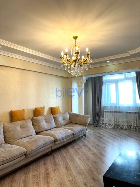 Aylıq Kirayə 2 otaqlı Köhnə Tikili bina evi  52m², Bakı