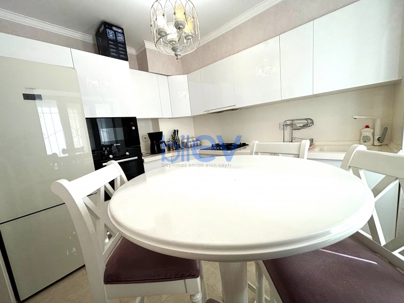 Aylıq Kirayə 2 otaqlı Köhnə Tikili bina evi  52m², Bakı