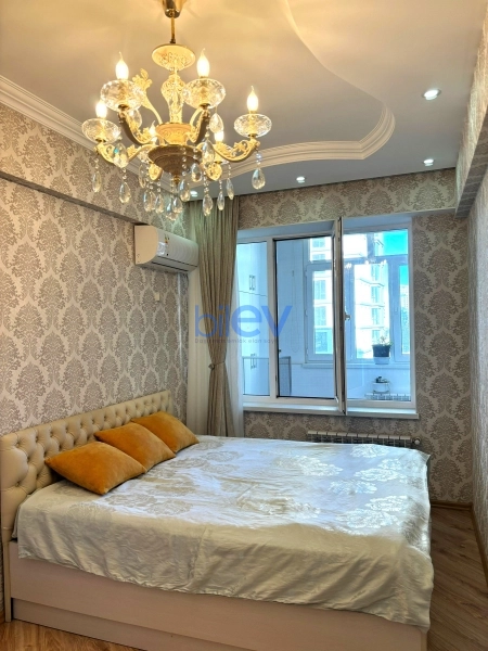Aylıq Kirayə 2 otaqlı Köhnə Tikili bina evi  52m², Bakı