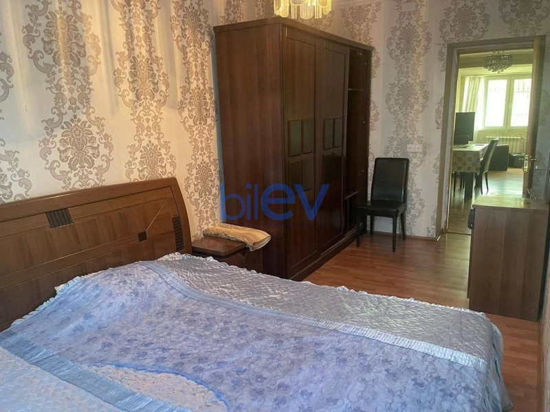 Aylıq Kirayə 2 otaqlı Köhnə Tikili bina evi  60m², Bakı