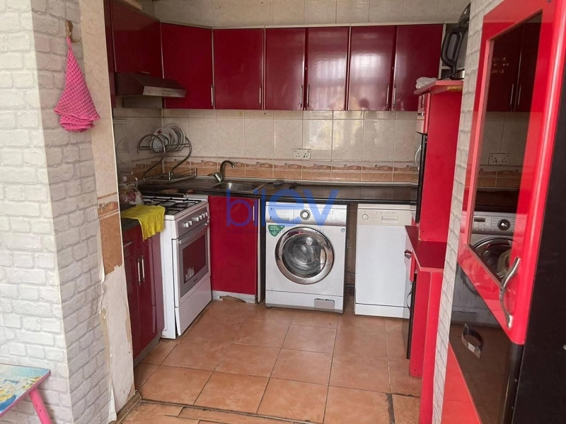 Aylıq Kirayə 2 otaqlı Köhnə Tikili bina evi  60m², Bakı