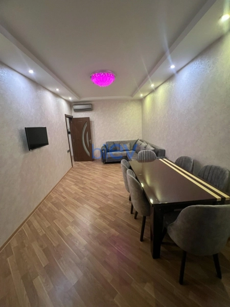 Aylıq Kirayə 2 otaqlı Köhnə Tikili bina evi  50m², Bakı