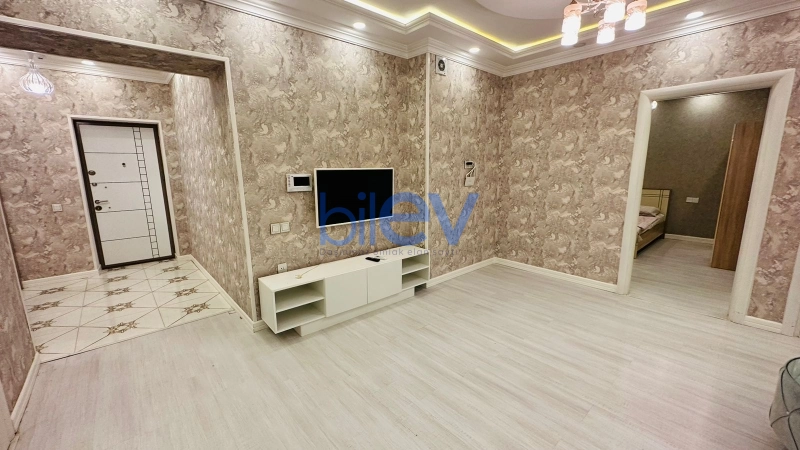 Aylıq Kirayə 3 otaqlı Yeni Tikili bina evi  110m², Bakı