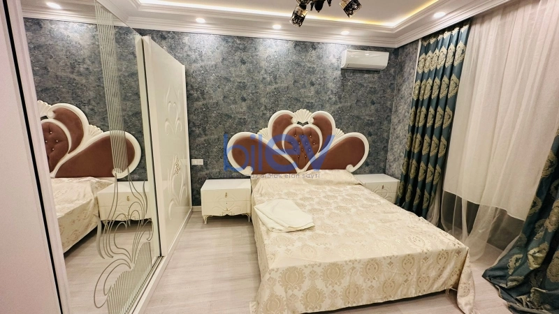 Aylıq Kirayə 3 otaqlı Yeni Tikili bina evi  110m², Bakı