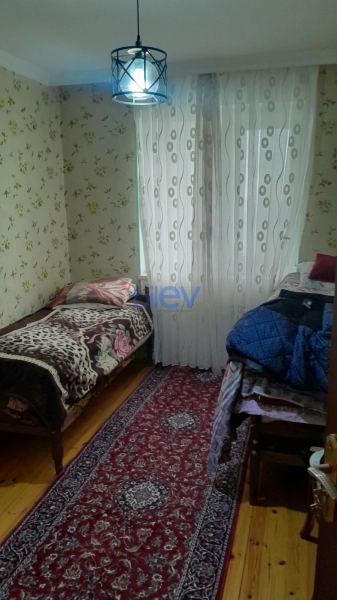 Aylıq Kirayə 2 otaqlı Yeni Tikili bina evi  82m², Bakı