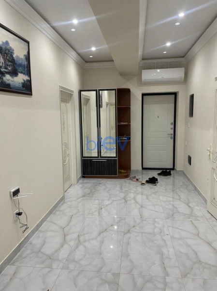 Aylıq Kirayə 3 otaqlı Yeni Tikili bina evi  120m², Bakı