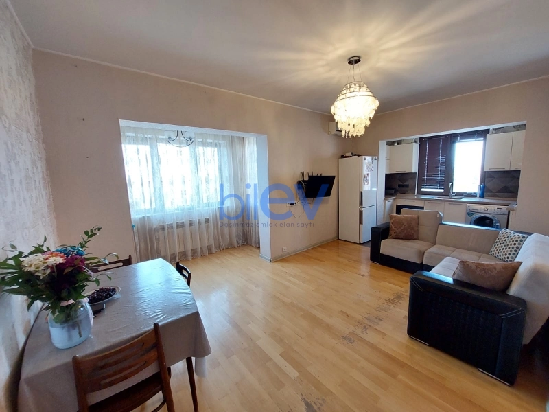 Satış 2 otaqlı Köhnə Tikili bina evi  45m², Bakı