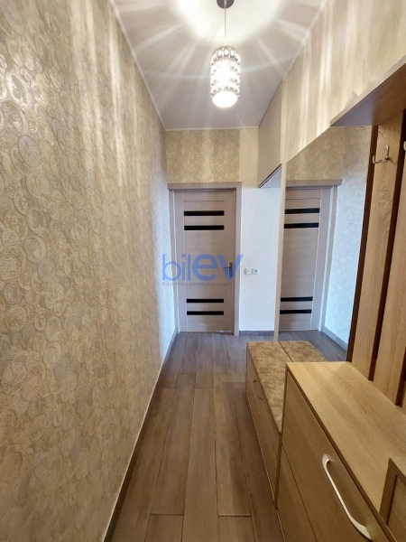 Satış 2 otaqlı Köhnə Tikili bina evi  45m², Bakı
