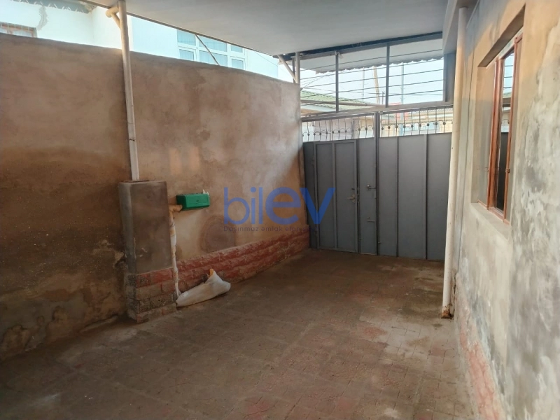 Satış 3 otaqlı Həyət evi  2m², Bakı