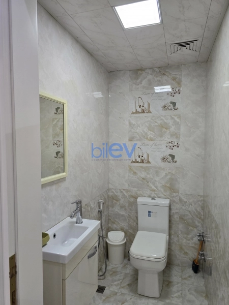 Aylıq Kirayə 3 otaqlı Yeni Tikili bina evi  100m², Bakı