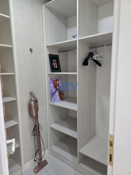 Aylıq Kirayə 3 otaqlı Yeni Tikili bina evi  100m², Bakı