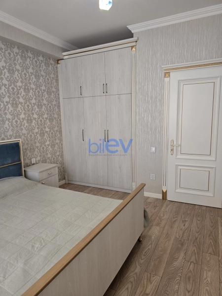 Aylıq Kirayə 3 otaqlı Yeni Tikili bina evi  100m², Bakı