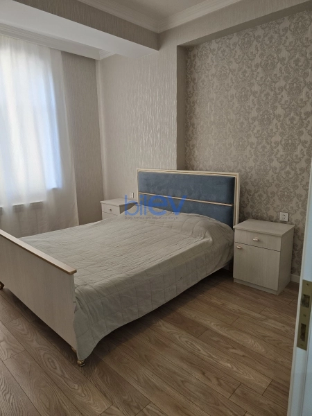Aylıq Kirayə 3 otaqlı Yeni Tikili bina evi  100m², Bakı