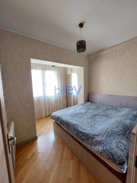 Satış 2 otaqlı Köhnə Tikili bina evi  58m², Bakı
