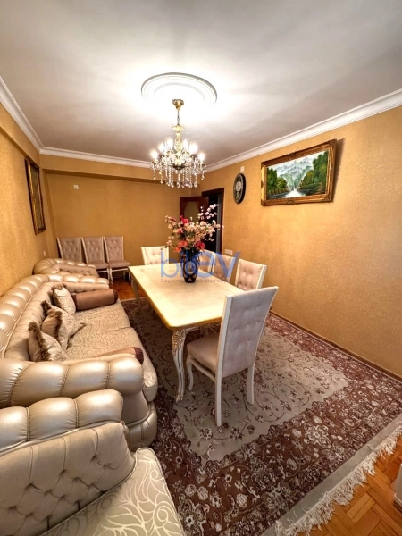 Aylıq Kirayə 3 otaqlı Köhnə Tikili bina evi  90m², Bakı