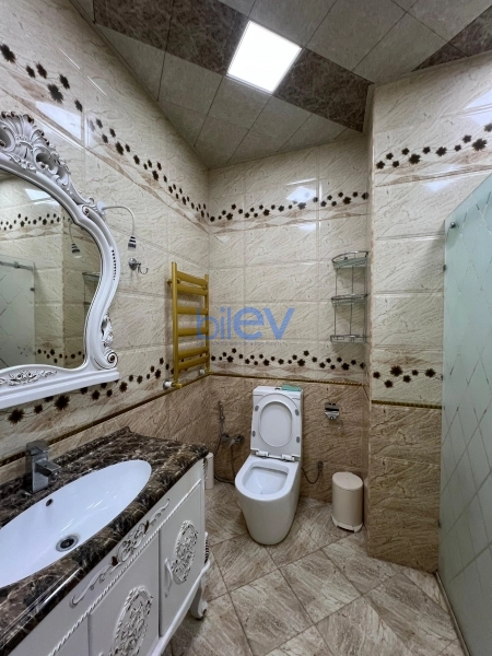 Satış 3 otaqlı Yeni Tikili bina evi  157m², Bakı