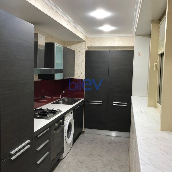 Aylıq Kirayə 2 otaqlı Köhnə Tikili bina evi  75m², Bakı
