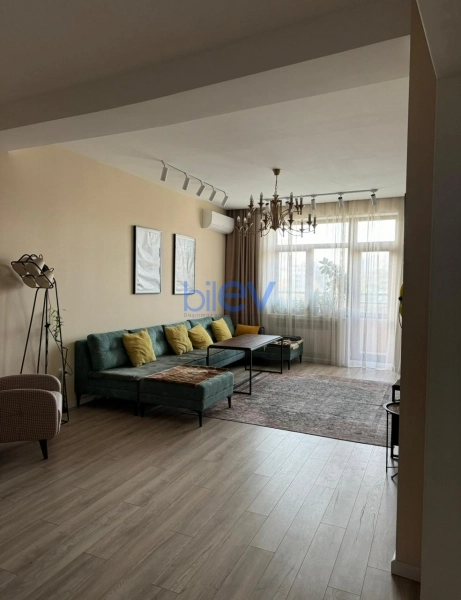 Aylıq Kirayə 2 otaqlı Yeni Tikili bina evi  110m², Bakı
